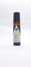 Charger l&#39;image dans la galerie, HIPPIE CHIC PERFUME ROLL ON
